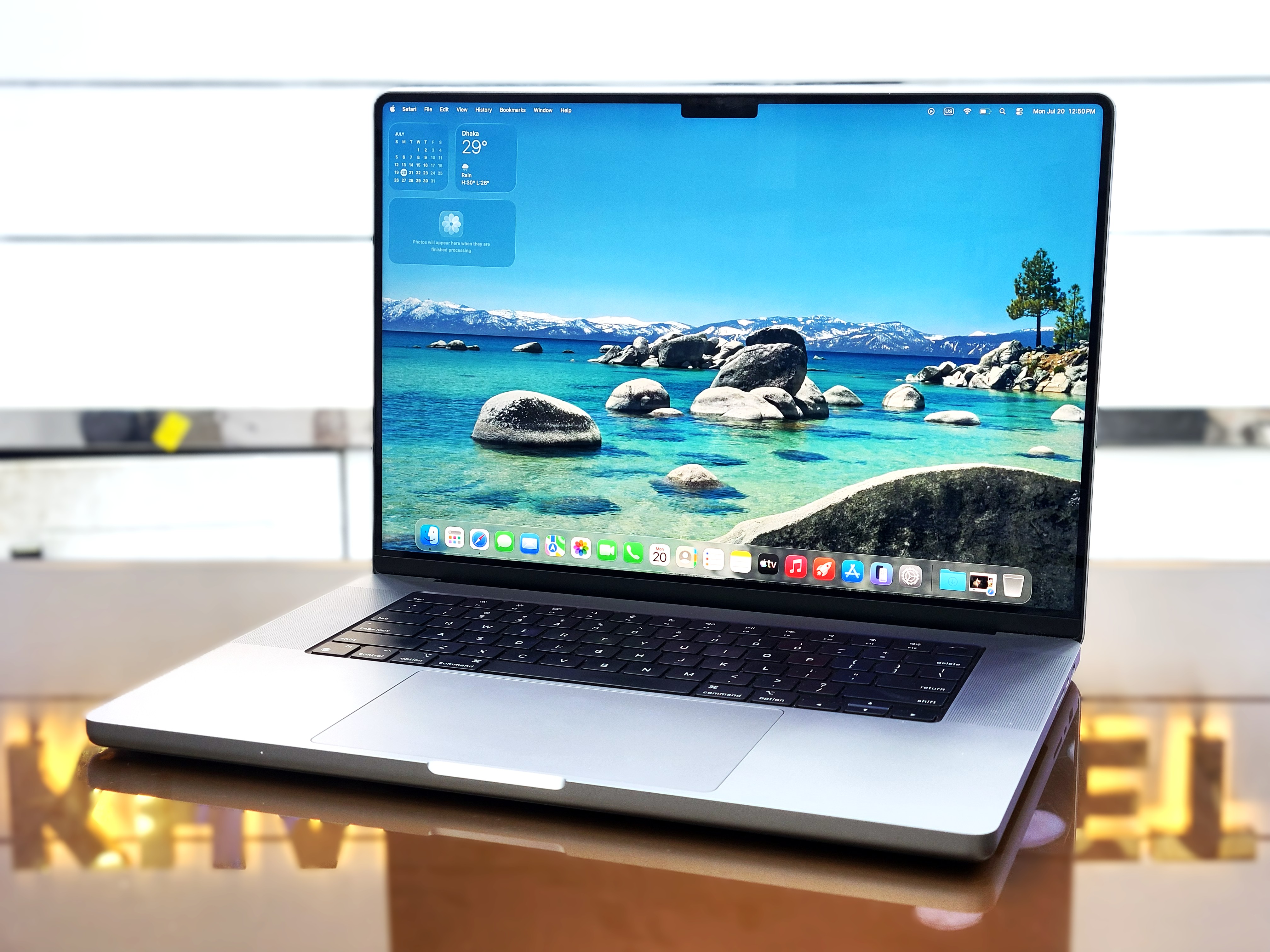 Apple MacBook Pro 16_A2485 (2021) - Space Gray Apple M1 Pro Chip 512GB SSD 16GB RAM 16.2" Retina Display Laptop