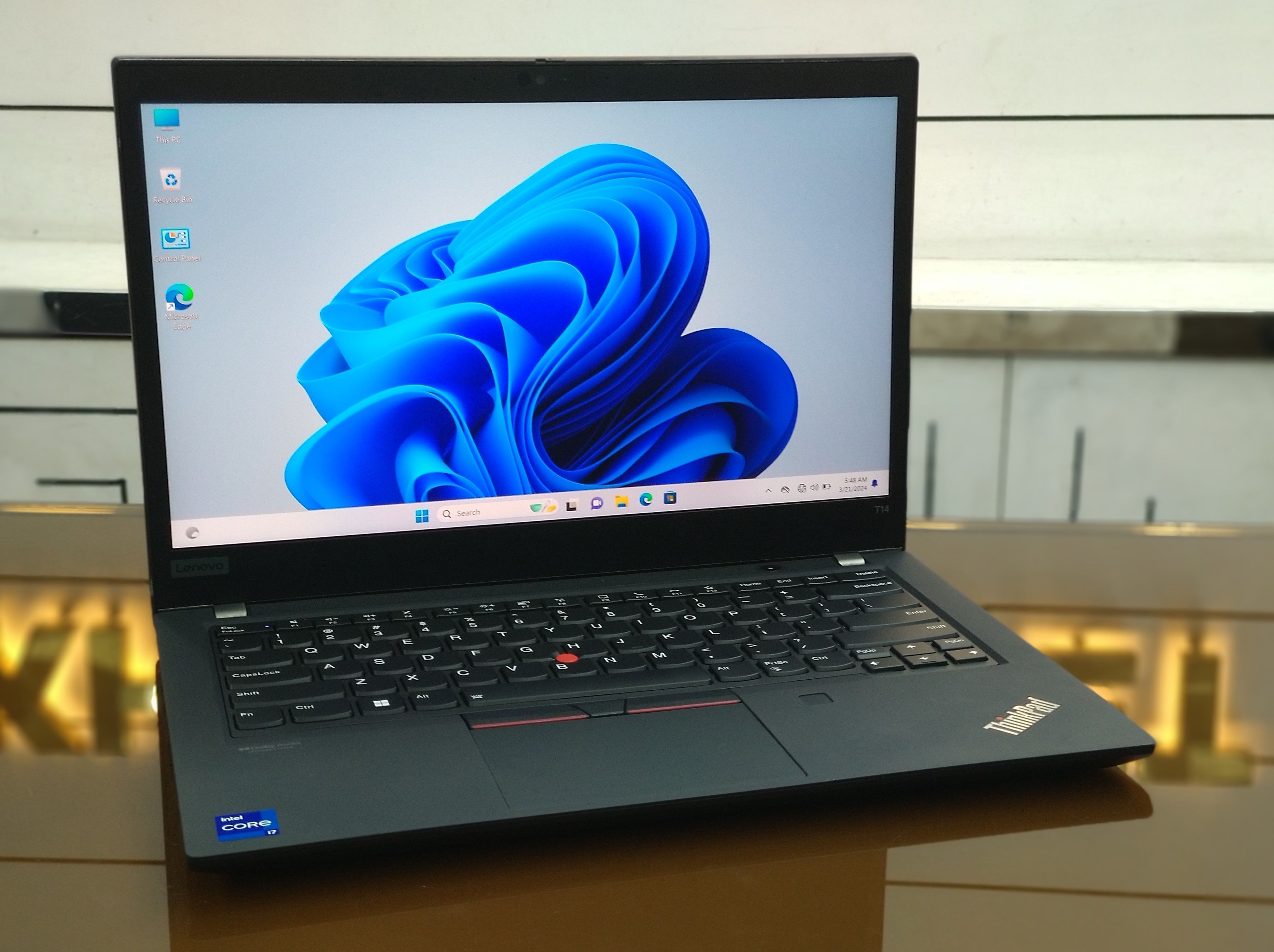 Lenovo ThinkPad T14 Gen-2| Core i7-1165G7| UpTo 4.70GHz| 16GB-3200MHz