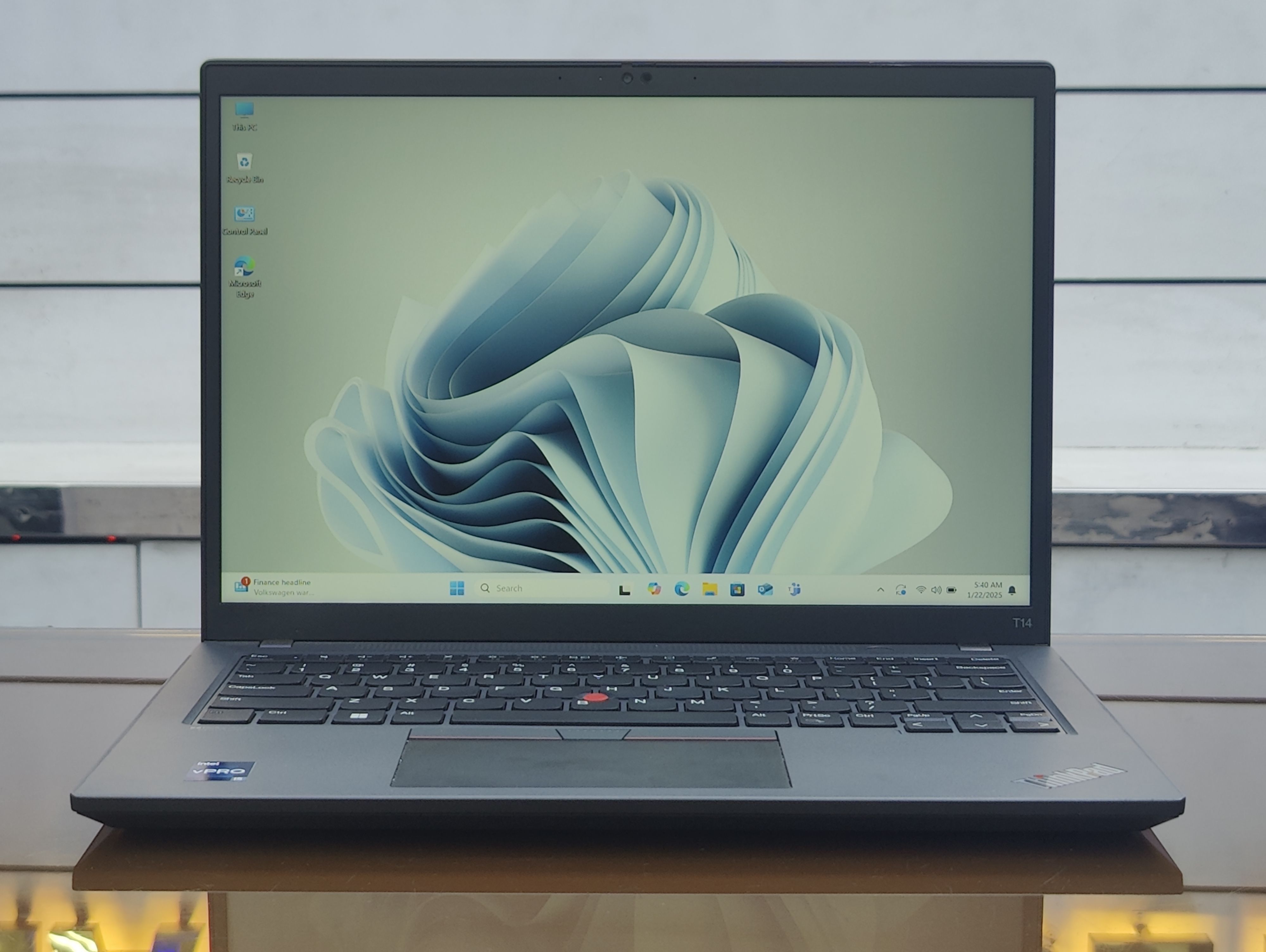 Lenovo ThinkPad T14 - Gen 3 Core i5-1235U 512GB SSD 16GB RAM 14" FHD+ Display Laptop