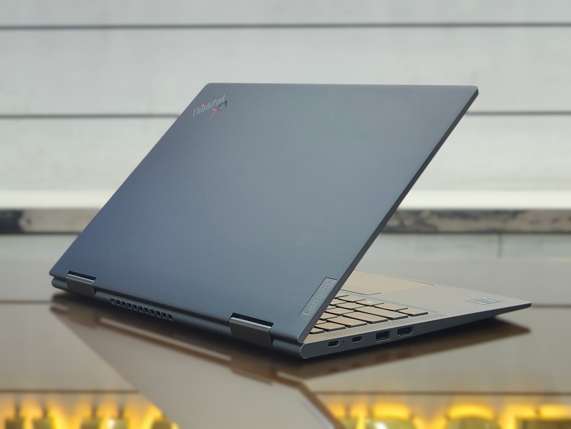 Lenovo ThinkPaD X1 Yoga - Gen 6 Core i7-1185G7 32GB RAM 512GB SSD 14" FHD+ Glass Touch Display 2-in-1 Laptop