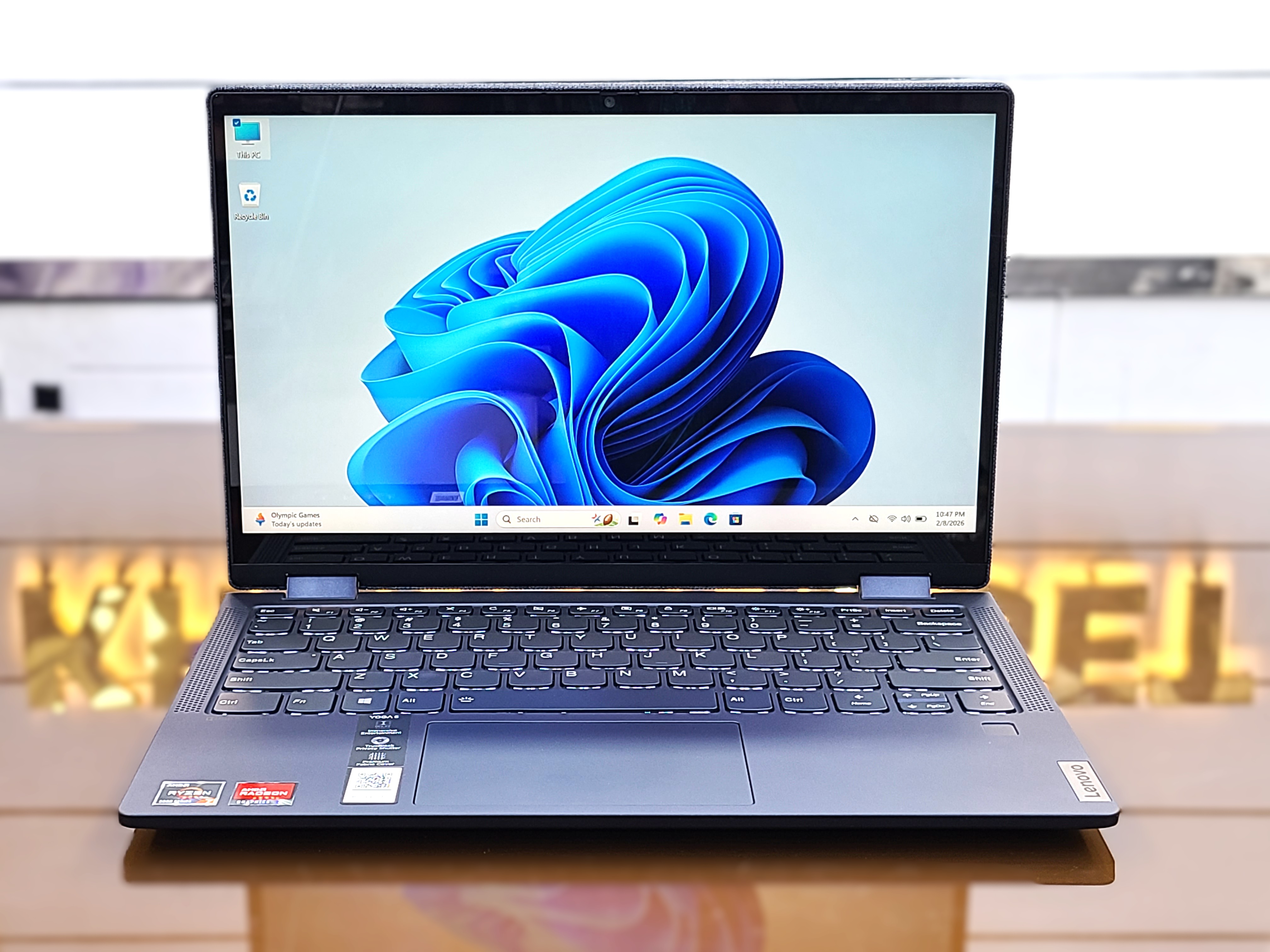 Lenovo Yoga 6 13ARE05 Fabric Ryzen 5 Pro-4650U 256GB SSD 13.3" X360 Display Laptop