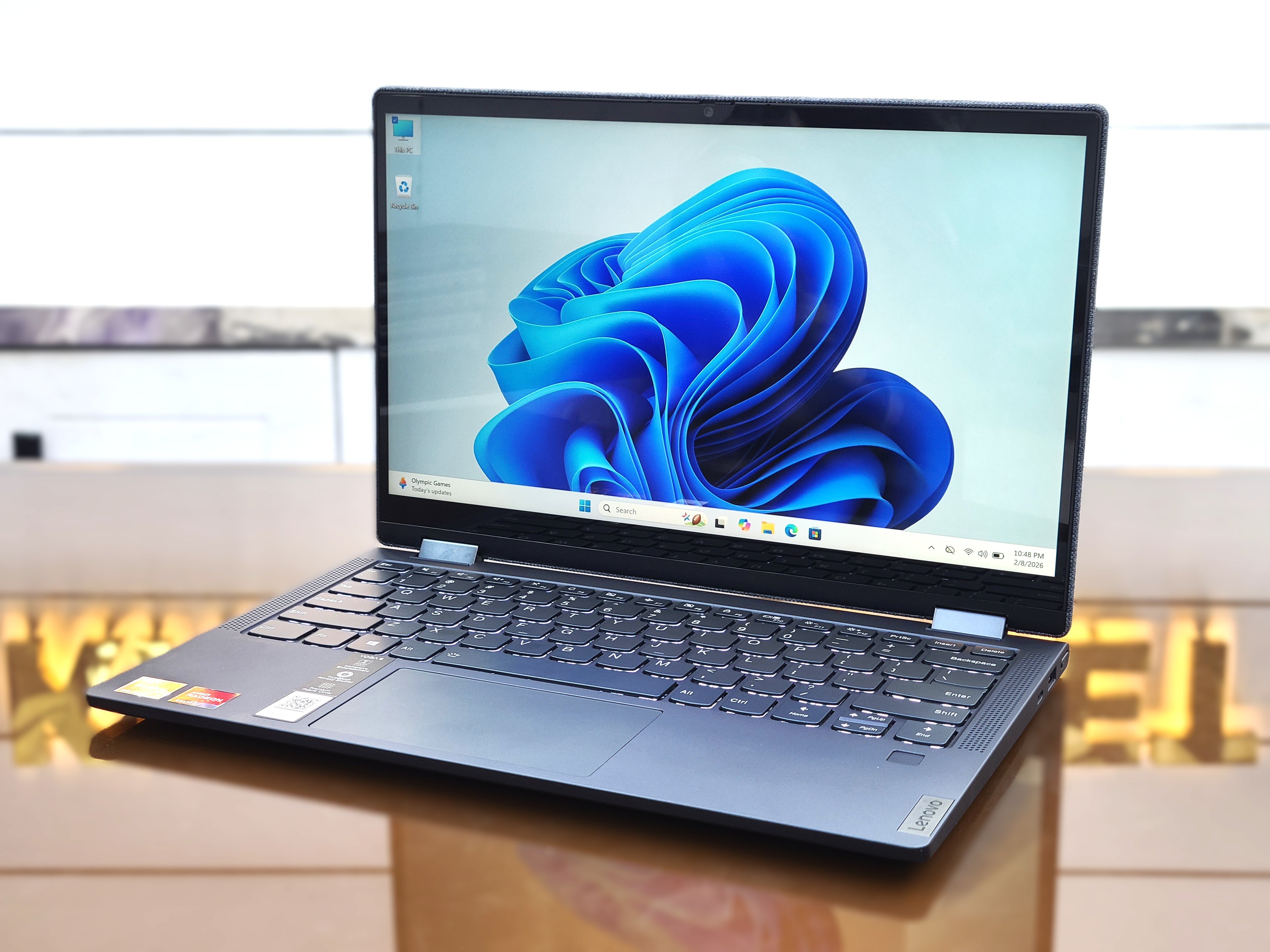 Lenovo Yoga 6 13ARE05 Fabric Ryzen 5 Pro-4650U 256GB SSD 13.3" X360 Display Laptop