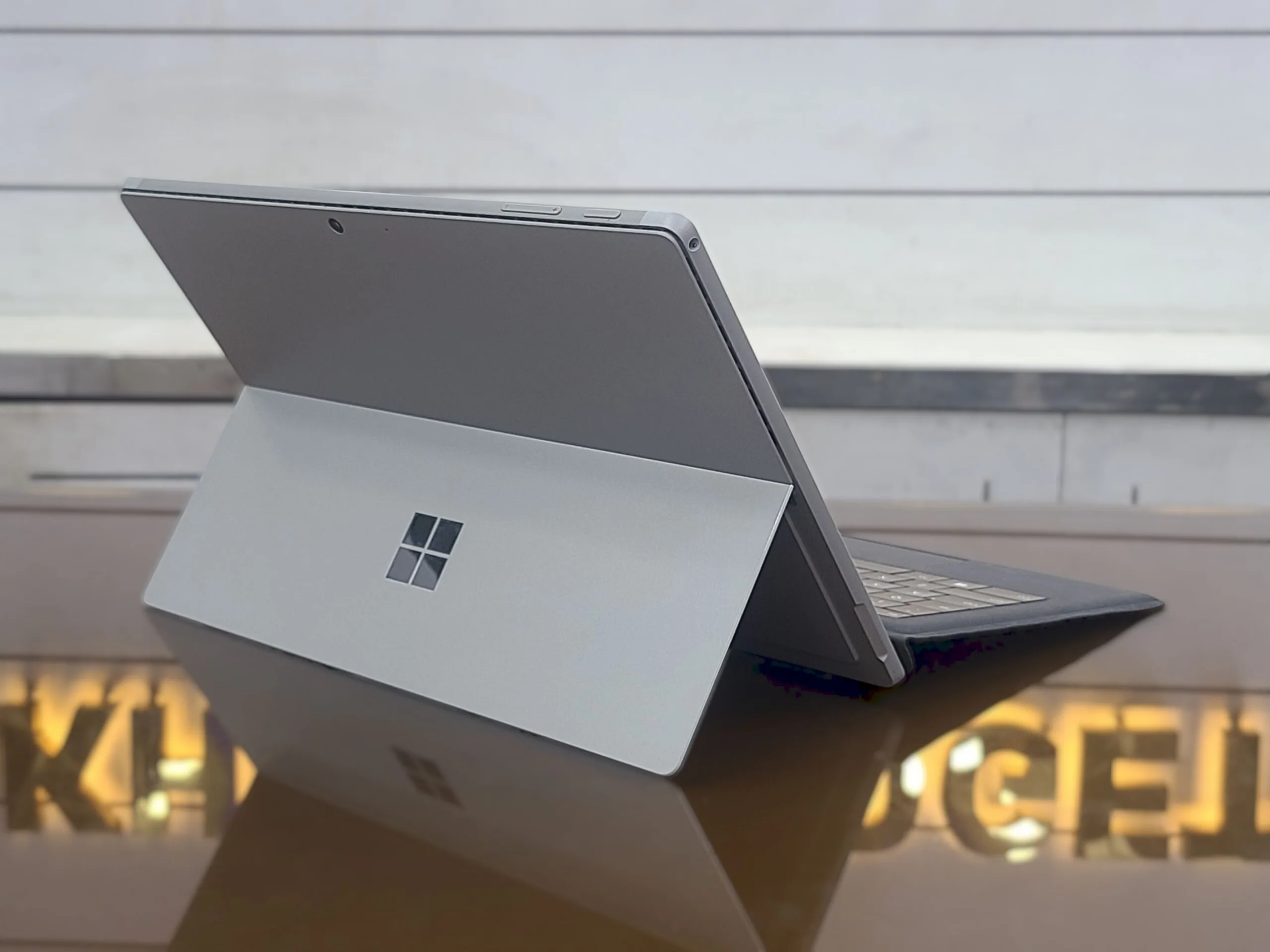 Microsoft Surface Pro 7+ Core i7-1165G7 16GB RAM 12.3" QHD  Glass Touch Display With Surface Detachable Keyboard Laptop