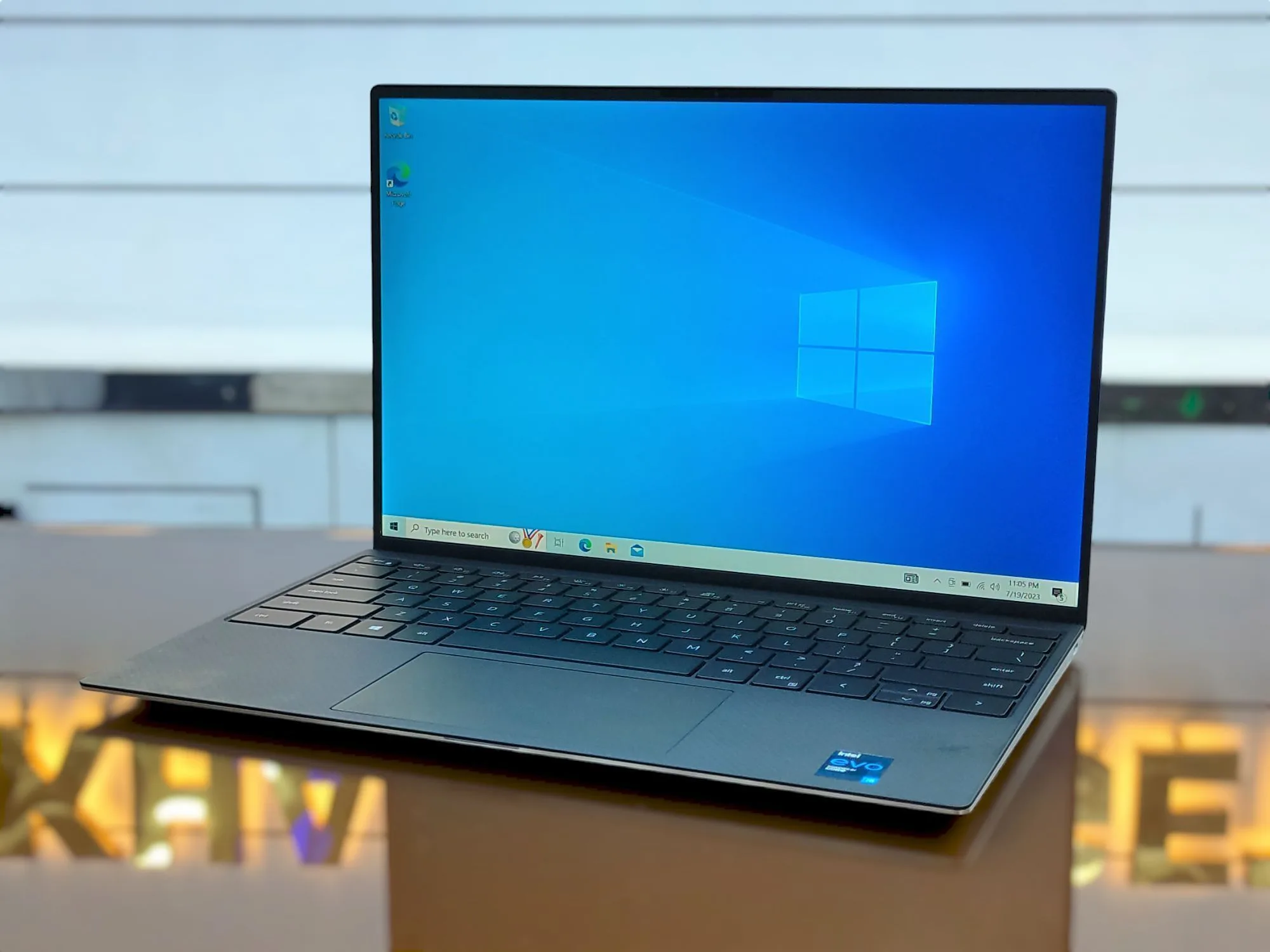Dell XPS 13 9305 Core i7-1165G7 512GB Storage 16GB RAM 13.3" FHD Display Laptop