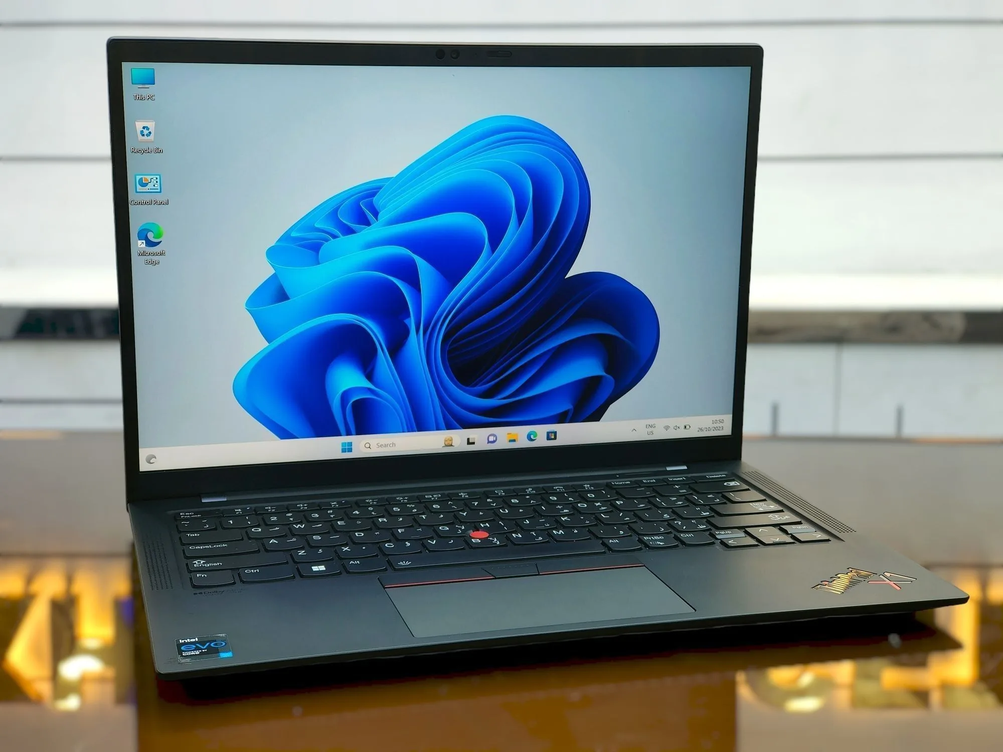 Lenovo ThinkPad X1 Carbon Gen 9 Core i7-1185G7 14" Touch Display 512GB SSD 32GB RAM Laptop