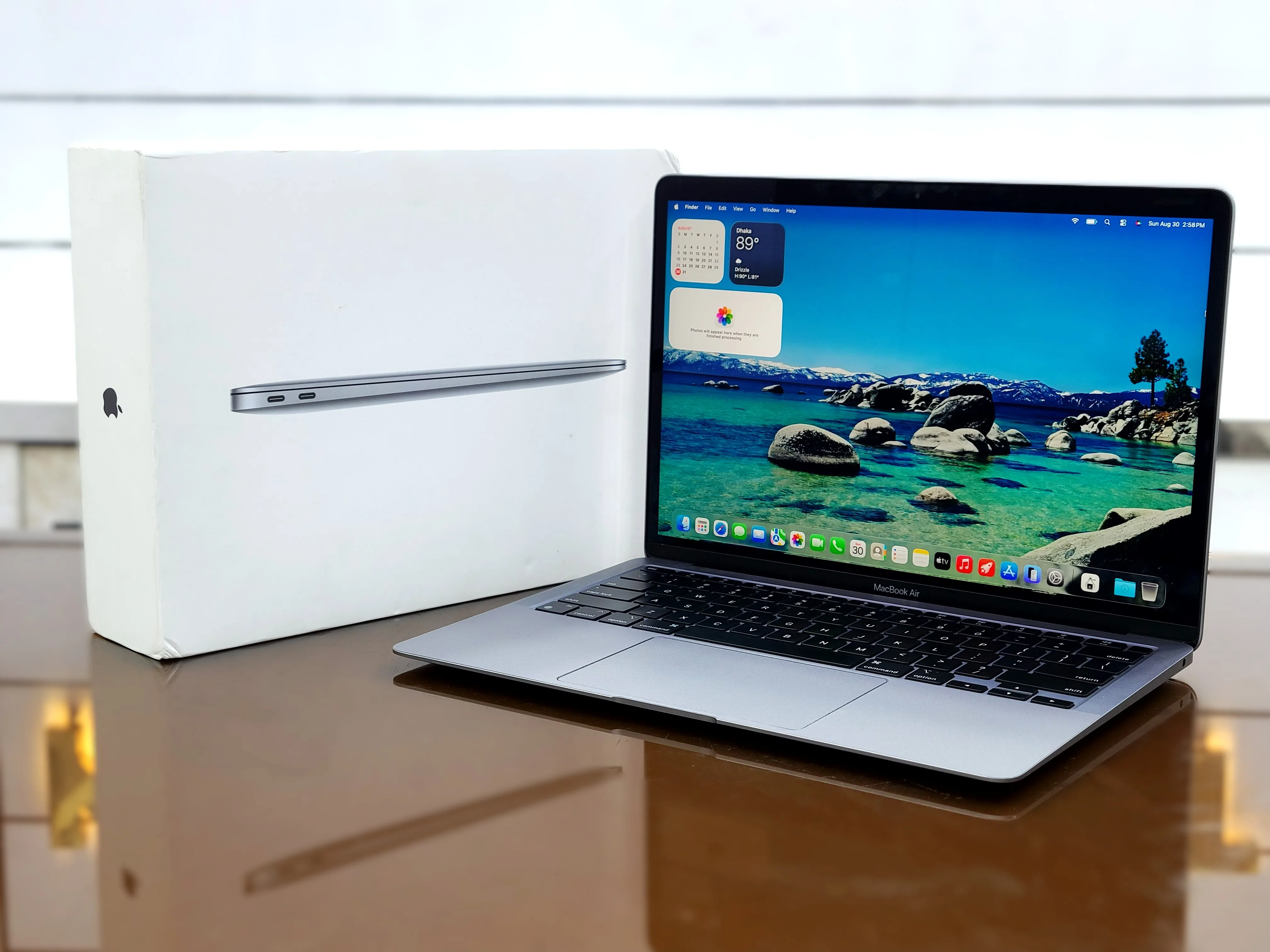 Apple MacBook Air 13_A2337 (2020) - Space Gray M1 Chip 256GB SSD 8GB RAM 13.3" Retina Display Laptop