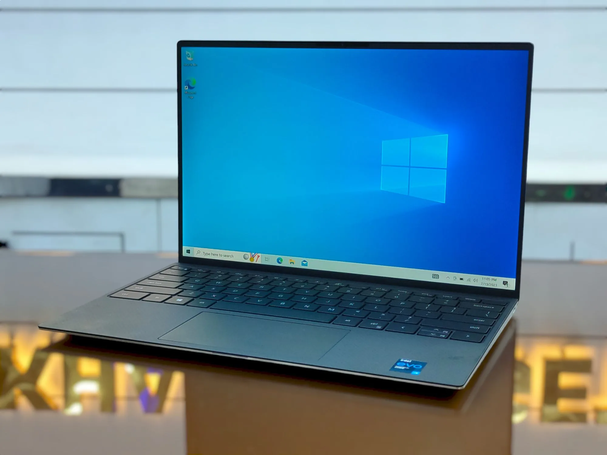 Dell XPS 13 9310 Core i5-1135G7 16GB RAM 256GB SSD 13.4" FHD+ Glass Touch Display Laptop