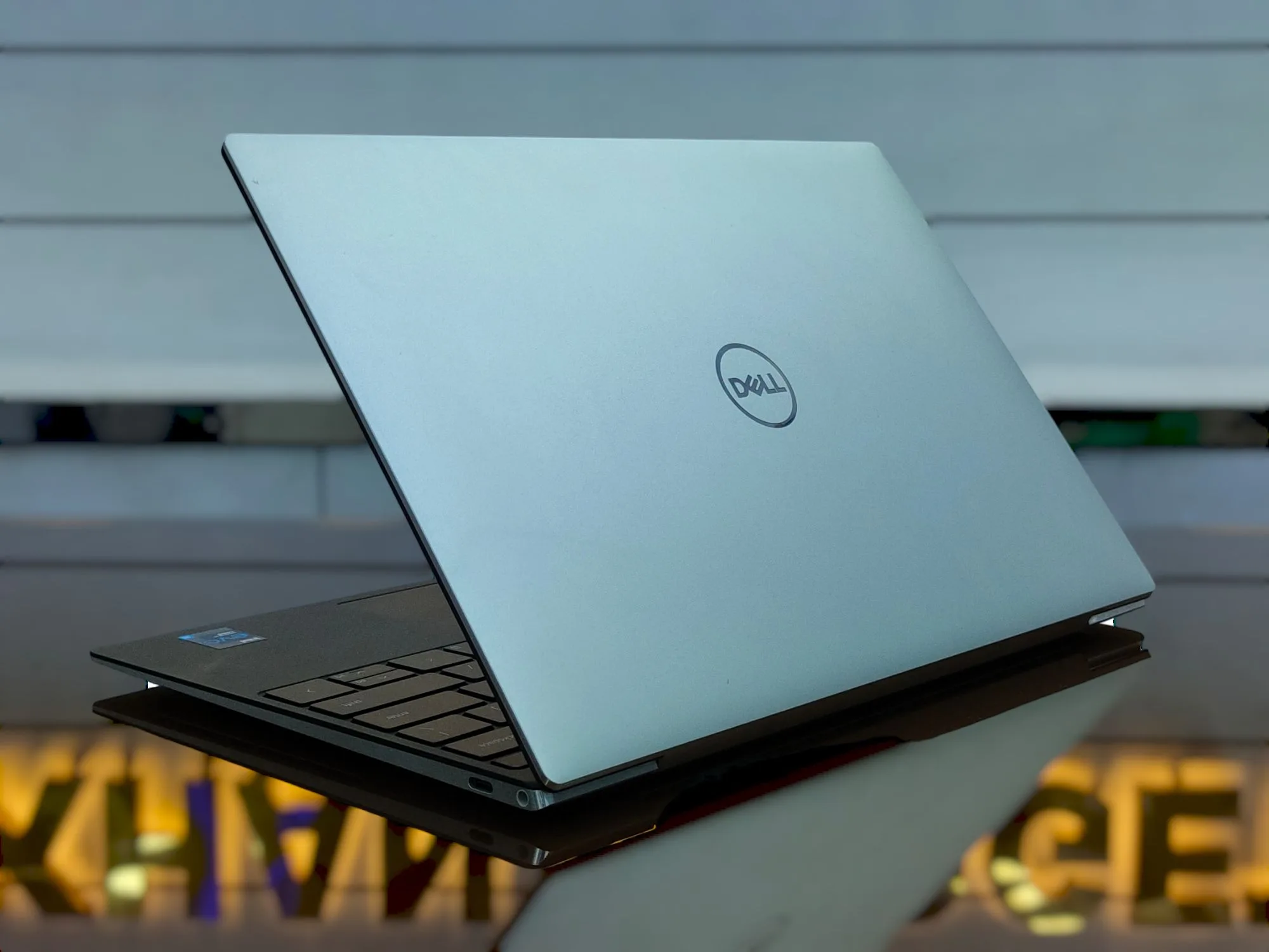 Dell XPS 13 9310 Core i5-1135G7 16GB RAM 256GB SSD 13.4" FHD+ Glass Touch Display Laptop