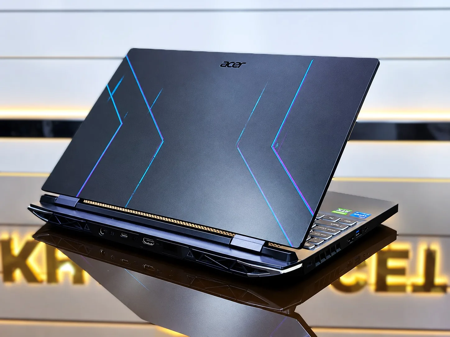 Acer Nitro 5 AN515-58-78ZC Core i7-12700H 16GB RAM NVIDIA RTX 3060 With 6GB DDR6 Graphics 512GB SSD 15.6" QHD Display Gaming Laptop