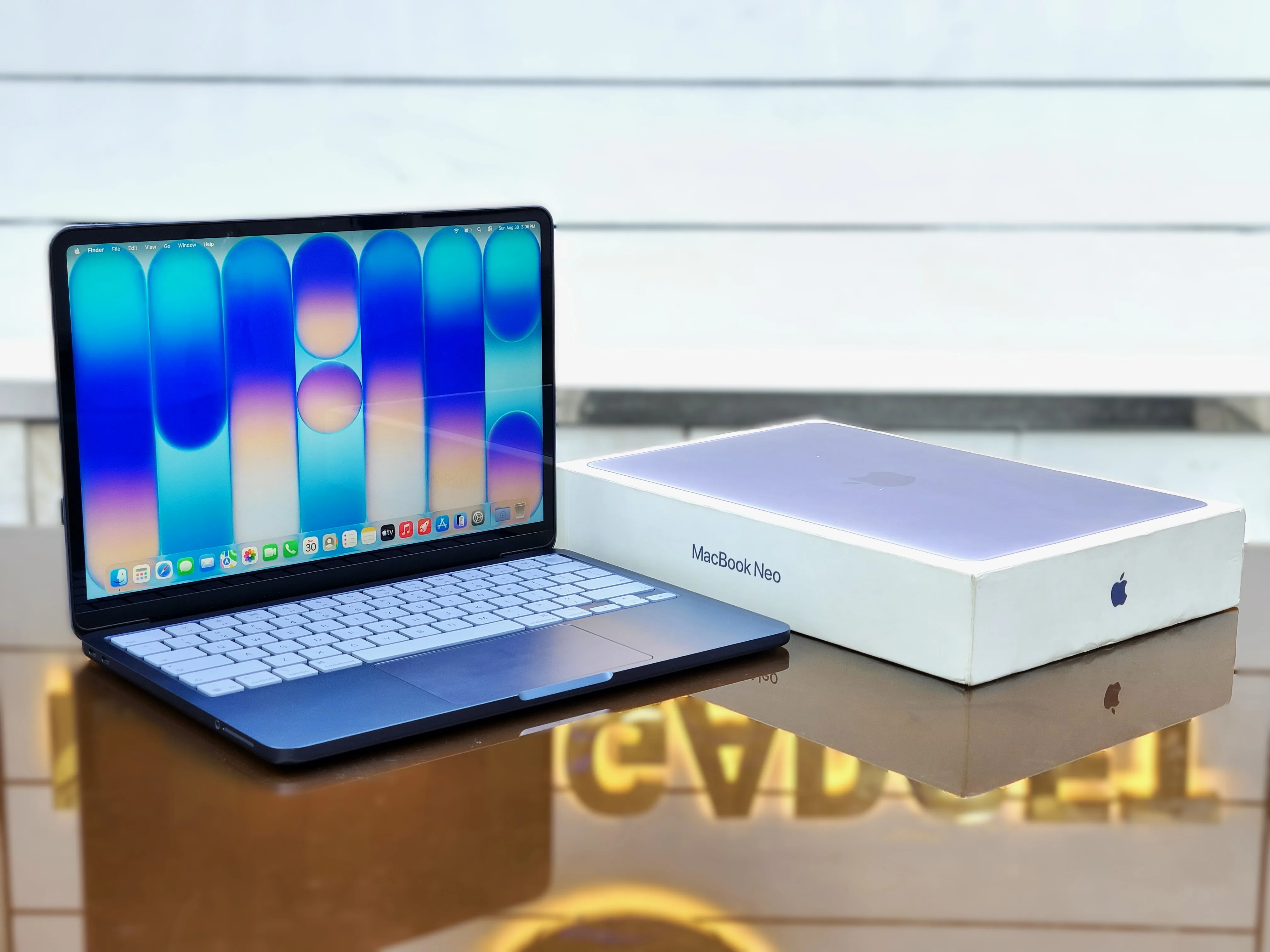 Apple MacBook Neo 13 Apple A18 Pro Chip 512GB SSD 13.6" Liquid Retina Display Cycle Only 17 & Health 100% Capacity With Full BOX Premium Ultrabook Laptop