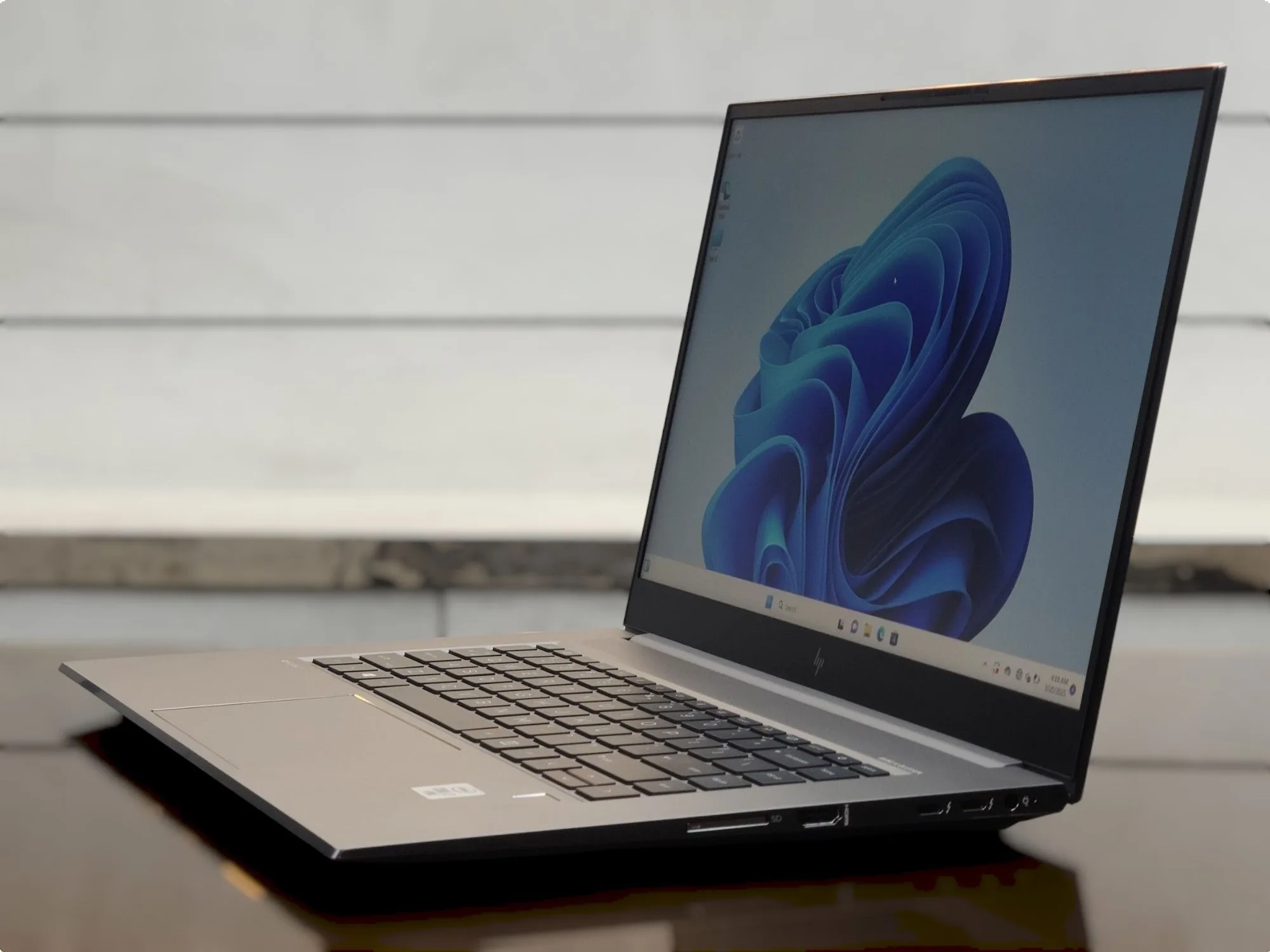 HP ZBook Studio G7 Core i7-10850H NVIDIA Quadro T1000 Max-Q With 4GB DDR6 Graphics 512GB SSD 32GB RAM 15.6" FHD Display Mobile Workstation Laptop
