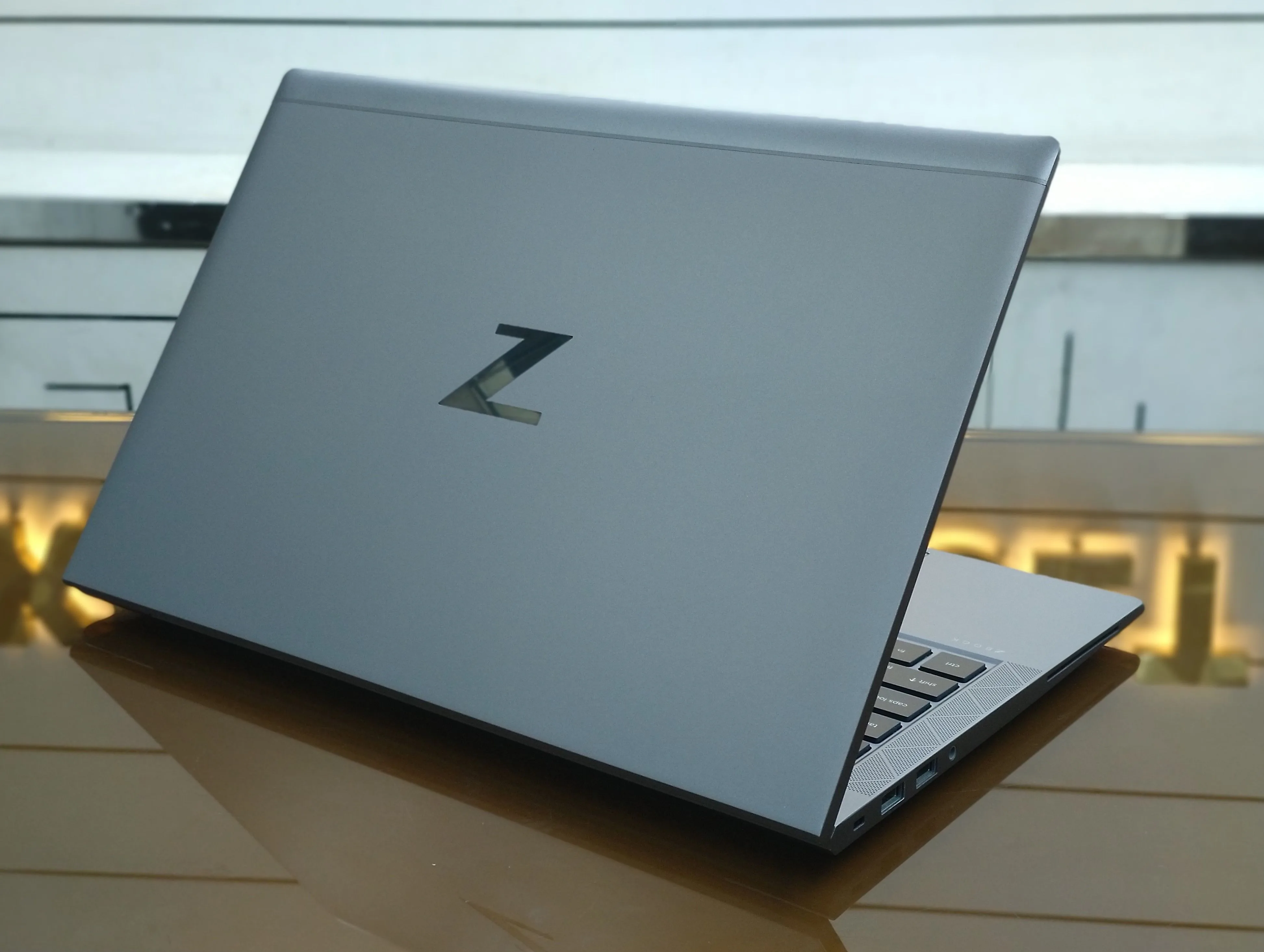 HP ZBook Firefly 14 G8 Core i7-1185G7 512GB SSD 16GB RAM 14" FHD Display Mobile Workstation Laptop