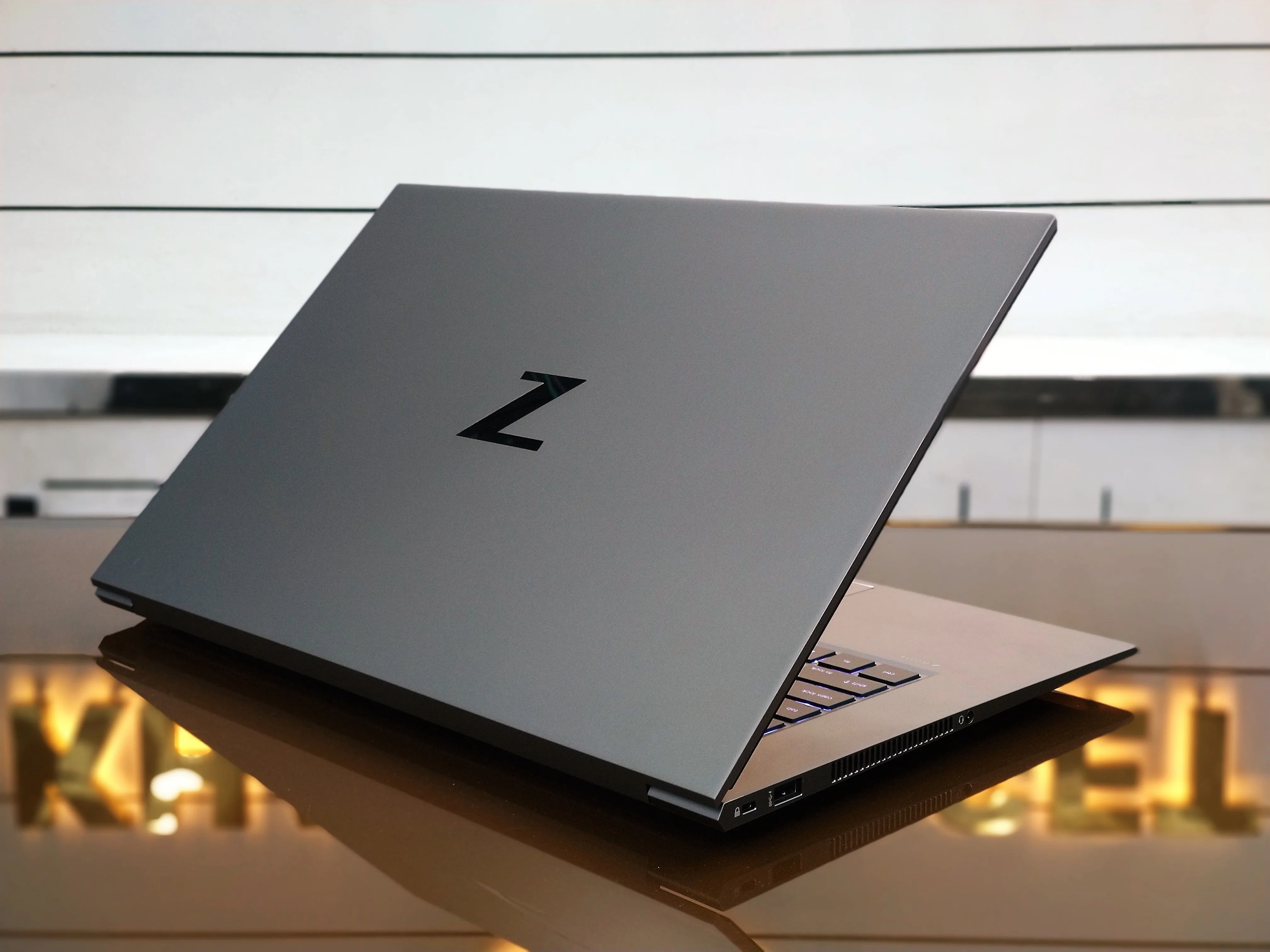 HP ZBook Studio G8 Core i7-11800H NVIDIA T1200 With 4GB DDR6 Graphics 512GB SSD 32GB RAM 15.6" FHD Display Mobile Workstation Laptop