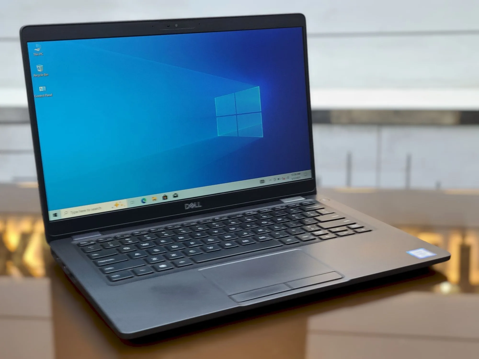 Dell Latitude 5300 - (Matte Black) Core i7-8665U 256GB SSD 8GB RAM 13.3" FHD Display Laptop