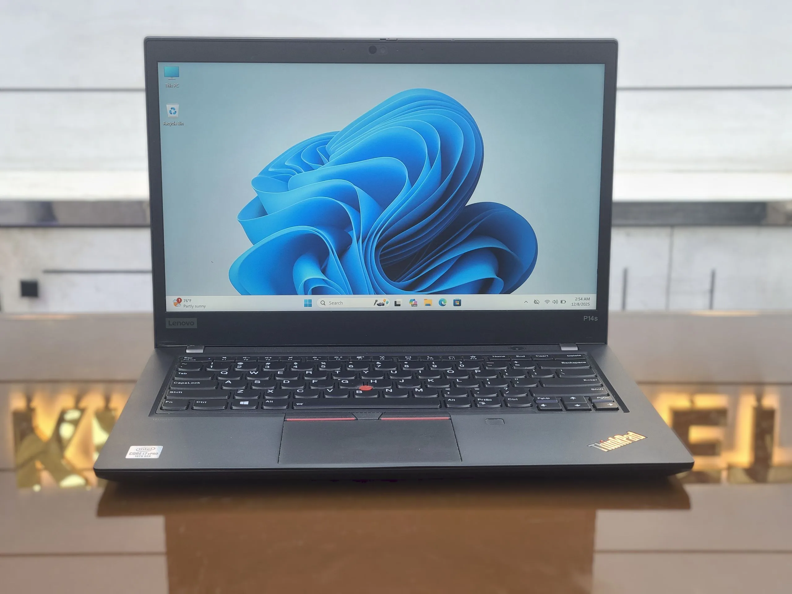 Lenovo ThinkPad P14s Gen 2 Core i7-1165G7 NVIDIA T500 With 4GB DDR6 Graphics 512GB SSD 16GB RAM 14" FHD Display Mobile Workstation Laptop