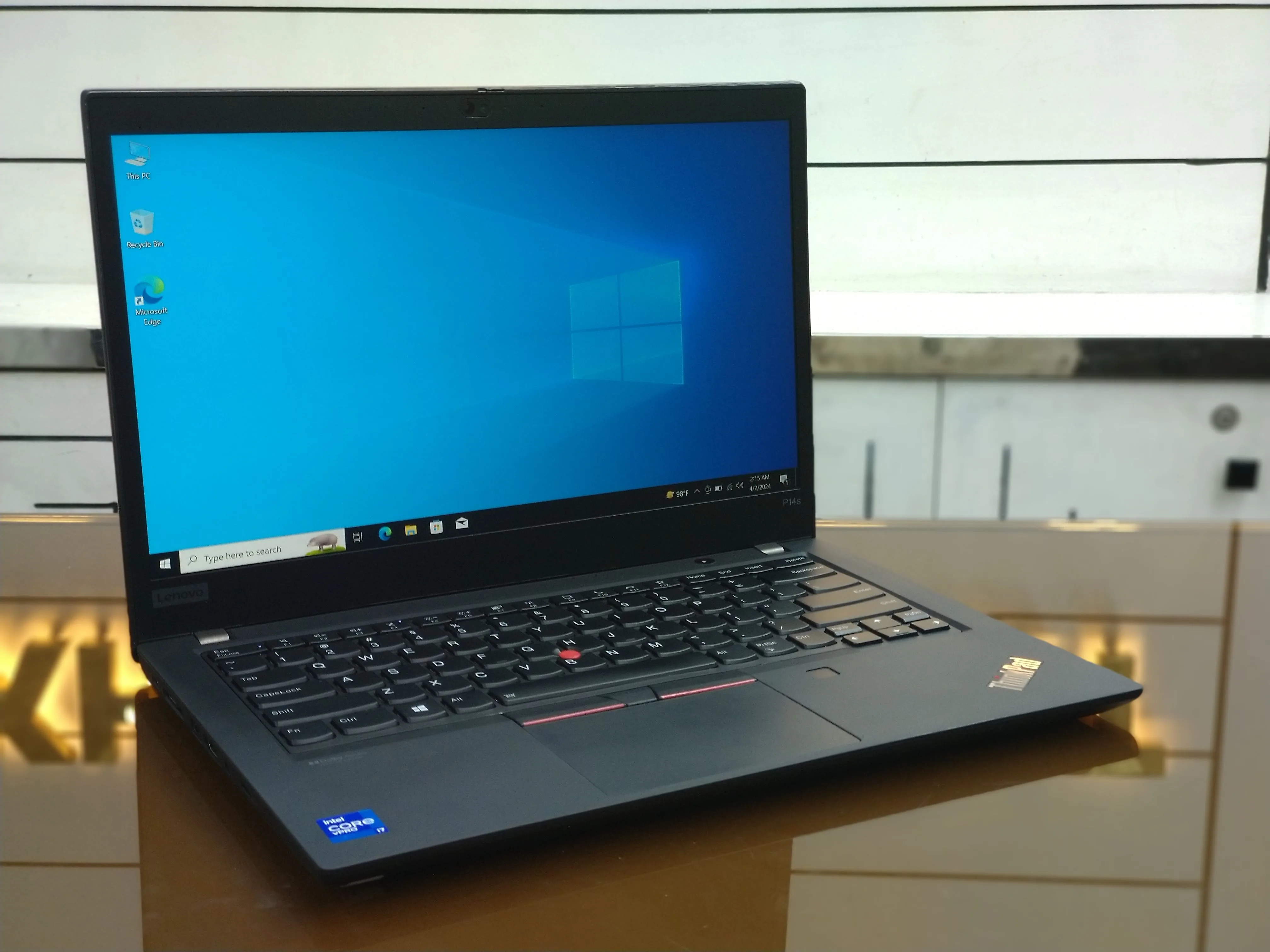 Lenovo ThinkPad P14s Gen 2 Core i7-1165G7 NVIDIA T500 With 4GB DDR6 Graphics 512GB SSD 16GB RAM 14" FHD Touchscreen Display Mobile Workstation Laptop