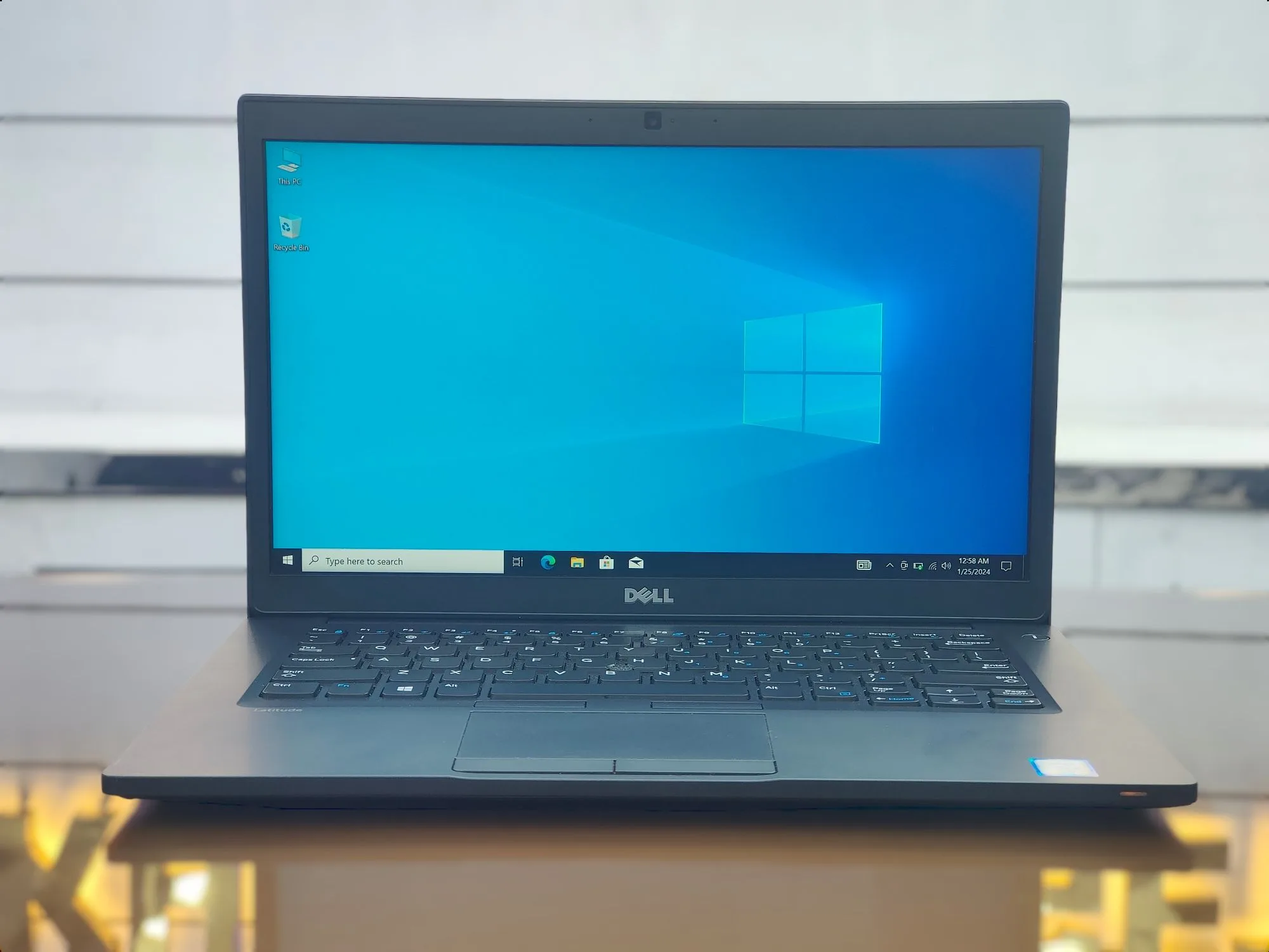 Dell Latitude 7490 - (Matte Black) Core i7-8650U 256GB SSD 8GB RAM 14" FHD Display Laptop