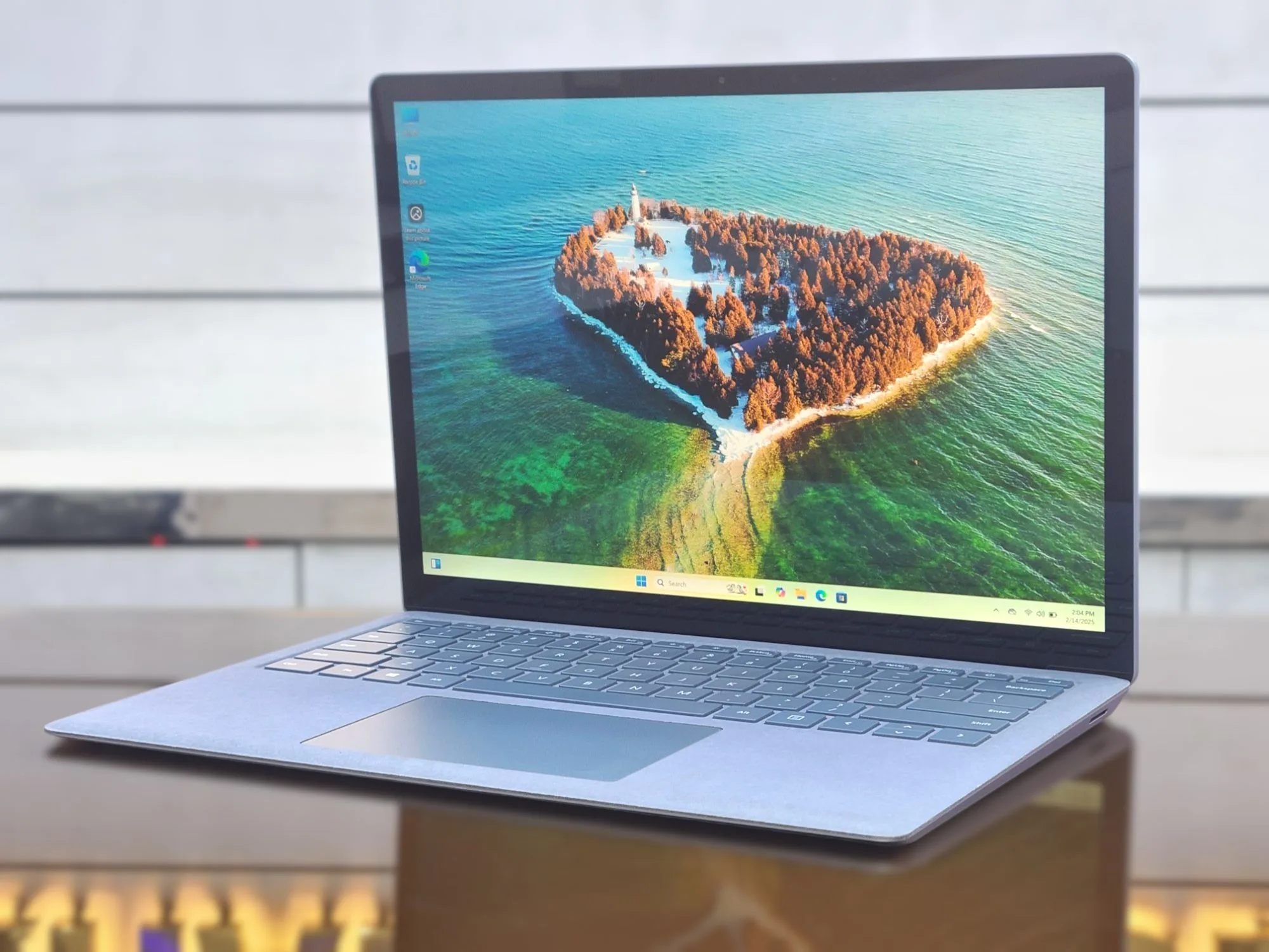 Microsoft Surface Laptop 4 - 13.5" (Ice Blue) Core i5-1145G7 256GB SSD 16GB RAM 13.5" QHD Glass Touchscreen Display Laptop