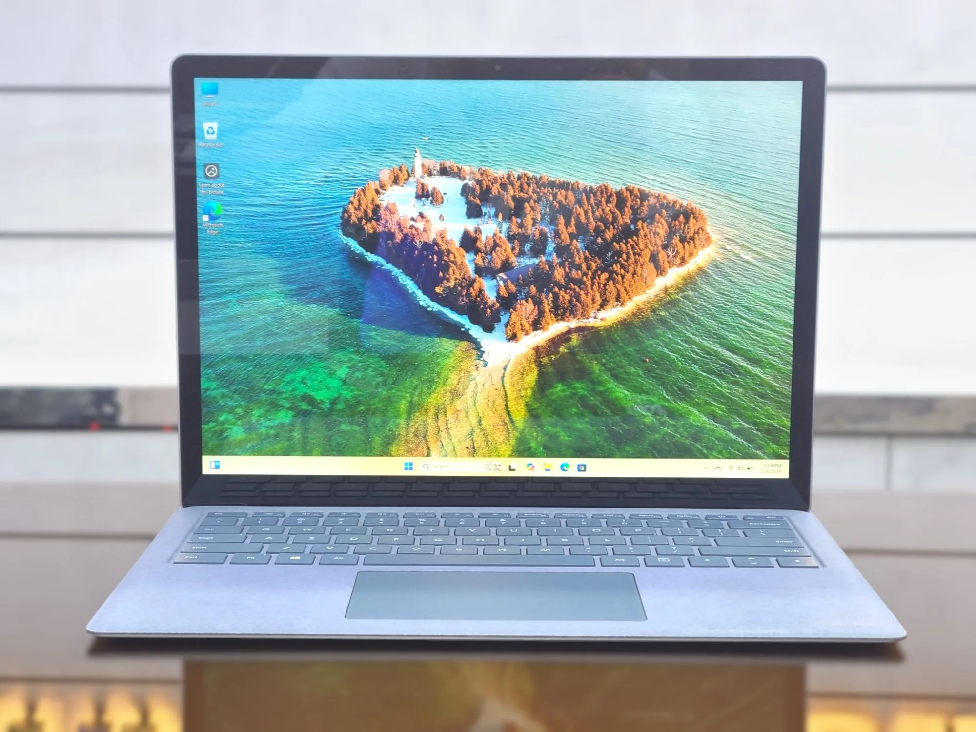 Microsoft Surface Laptop 4 - 13.5" (Ice Blue) Core i5-1145G7 256GB SSD 16GB RAM 13.5" QHD Glass Touchscreen Display Laptop
