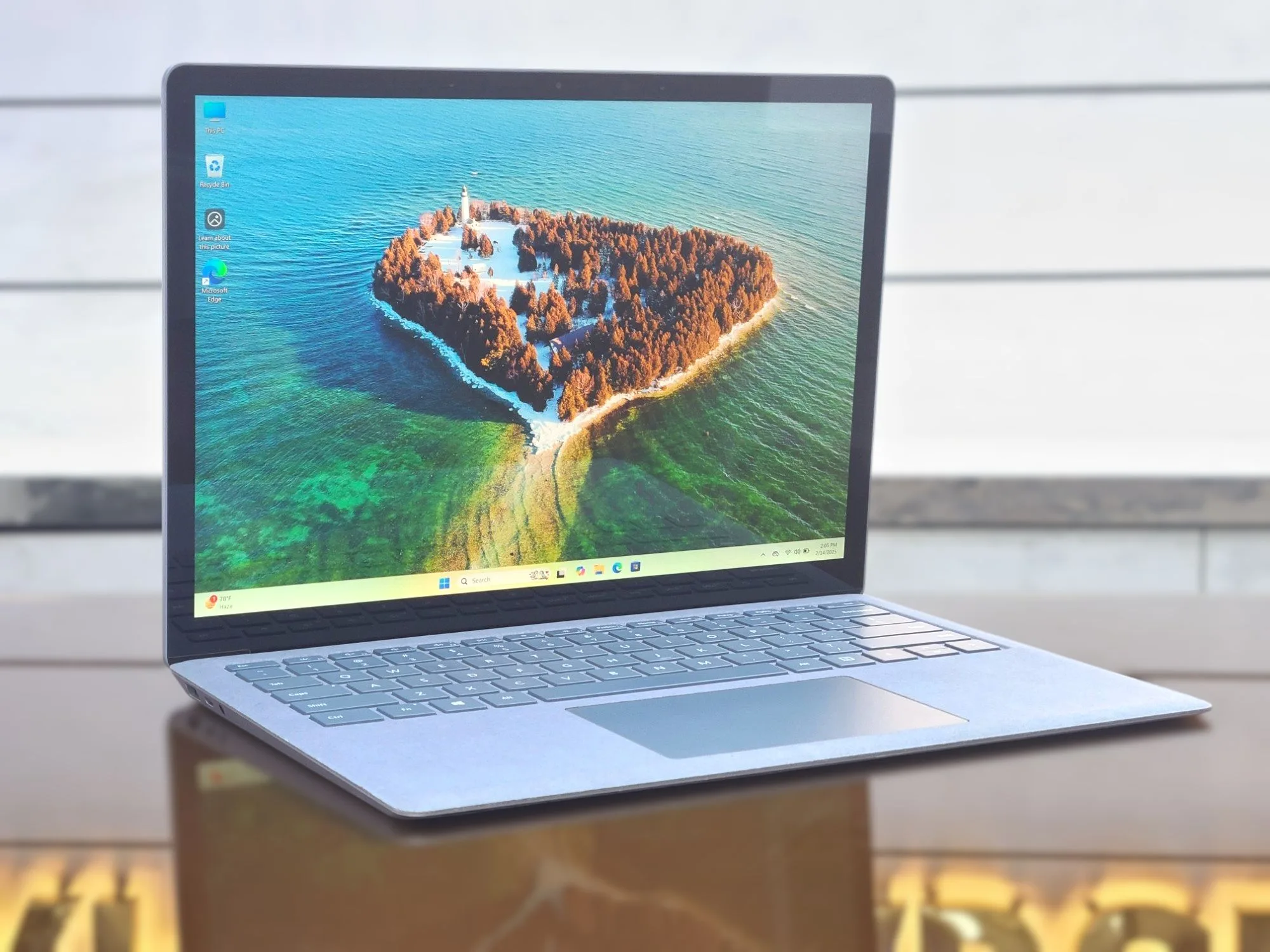 Microsoft Surface Laptop 4 - 13.5" (Ice Blue) Core i5-1145G7 256GB SSD 16GB RAM 13.5" QHD Glass Touchscreen Display Laptop