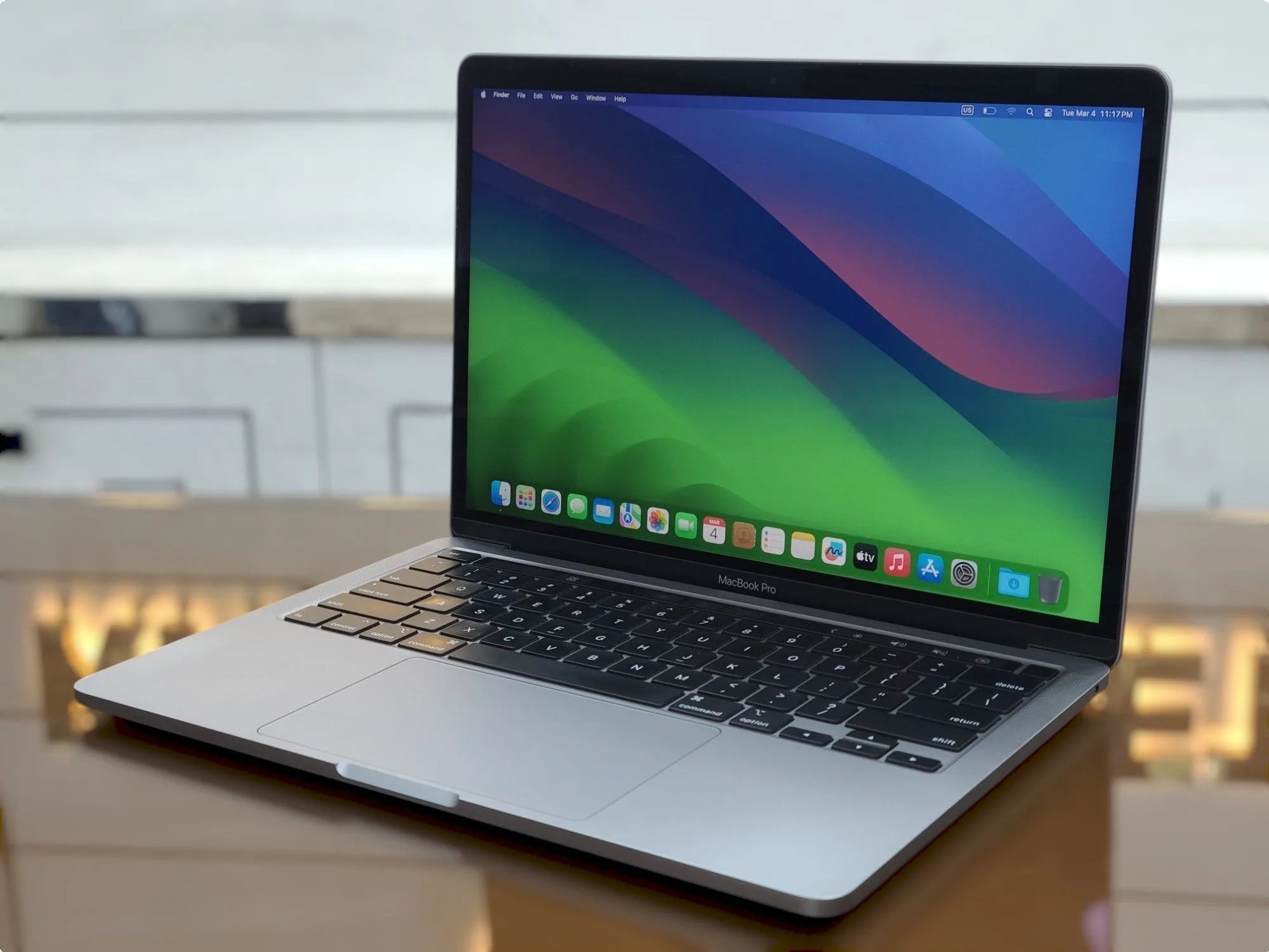 Apple MacBook Pro 13_A2338 (2020) Apple M1 Chip 13.3" RETINA Display With Touch Bar 256GB SSD Laptop