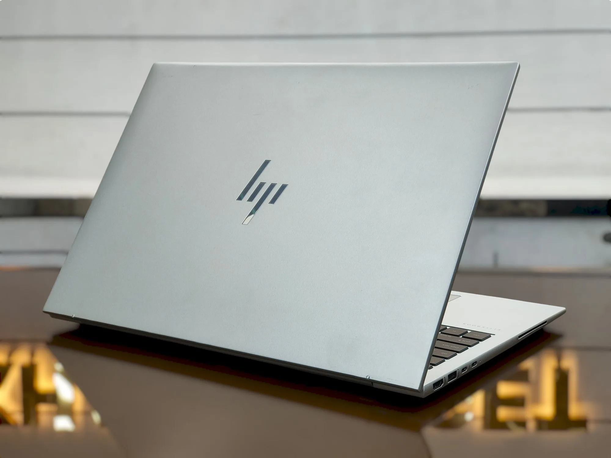 HP EliteBook 860 G9 Core i7-1265U 512GB SSD 8GB RAM 16" FHD+ Display Laptop