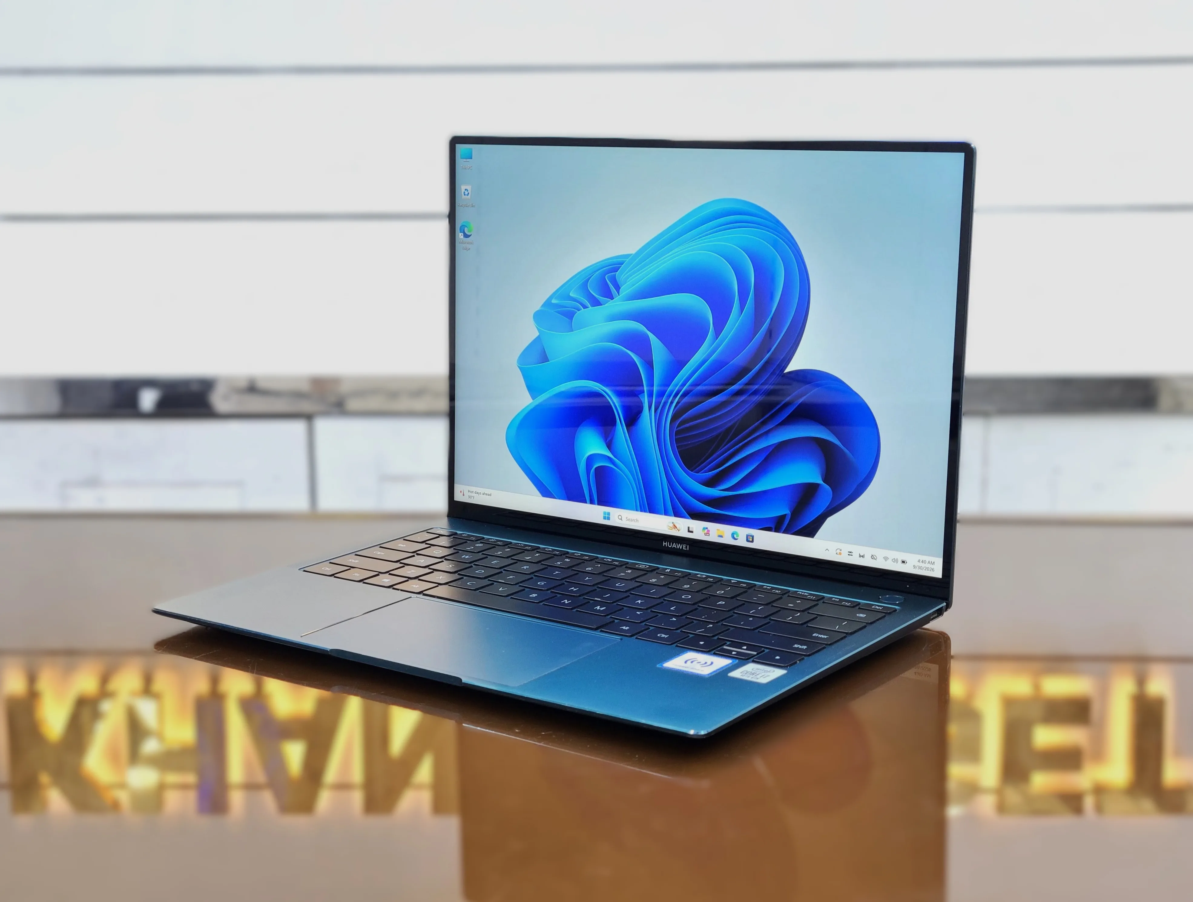 Huawei MateBook X Pro-2020 Core i7-10510U NVIDIA MX250 With 2GB DDR5 Graphics 512GB SSD 16GB RAM 13.9" 3K Glass Touch Display Laptop