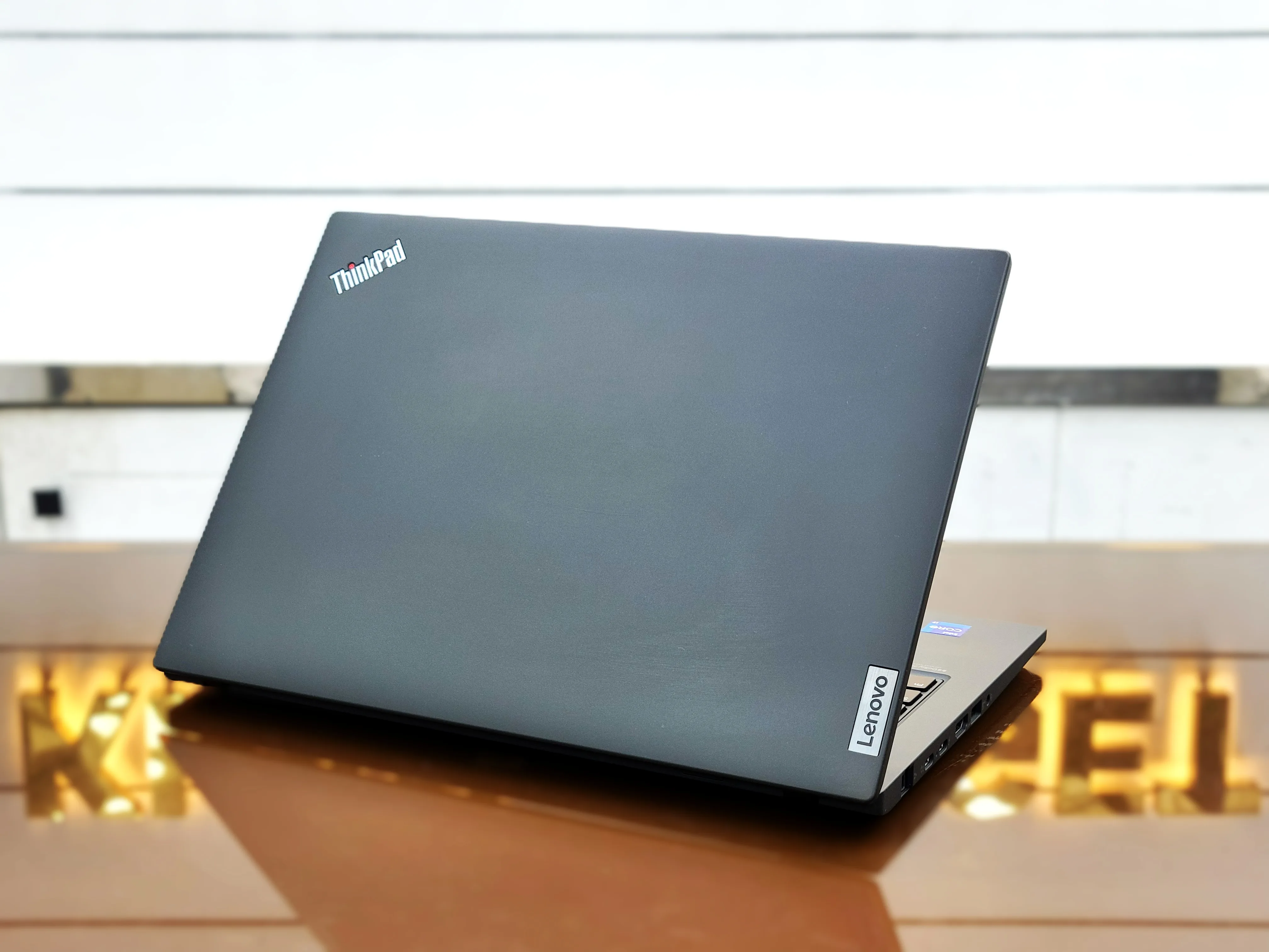 Lenovo ThinkPad T14 - Gen 3 Core i7-1255U 512GB SSD 16GB RAM 14"FHD+ Touch Display Laptop