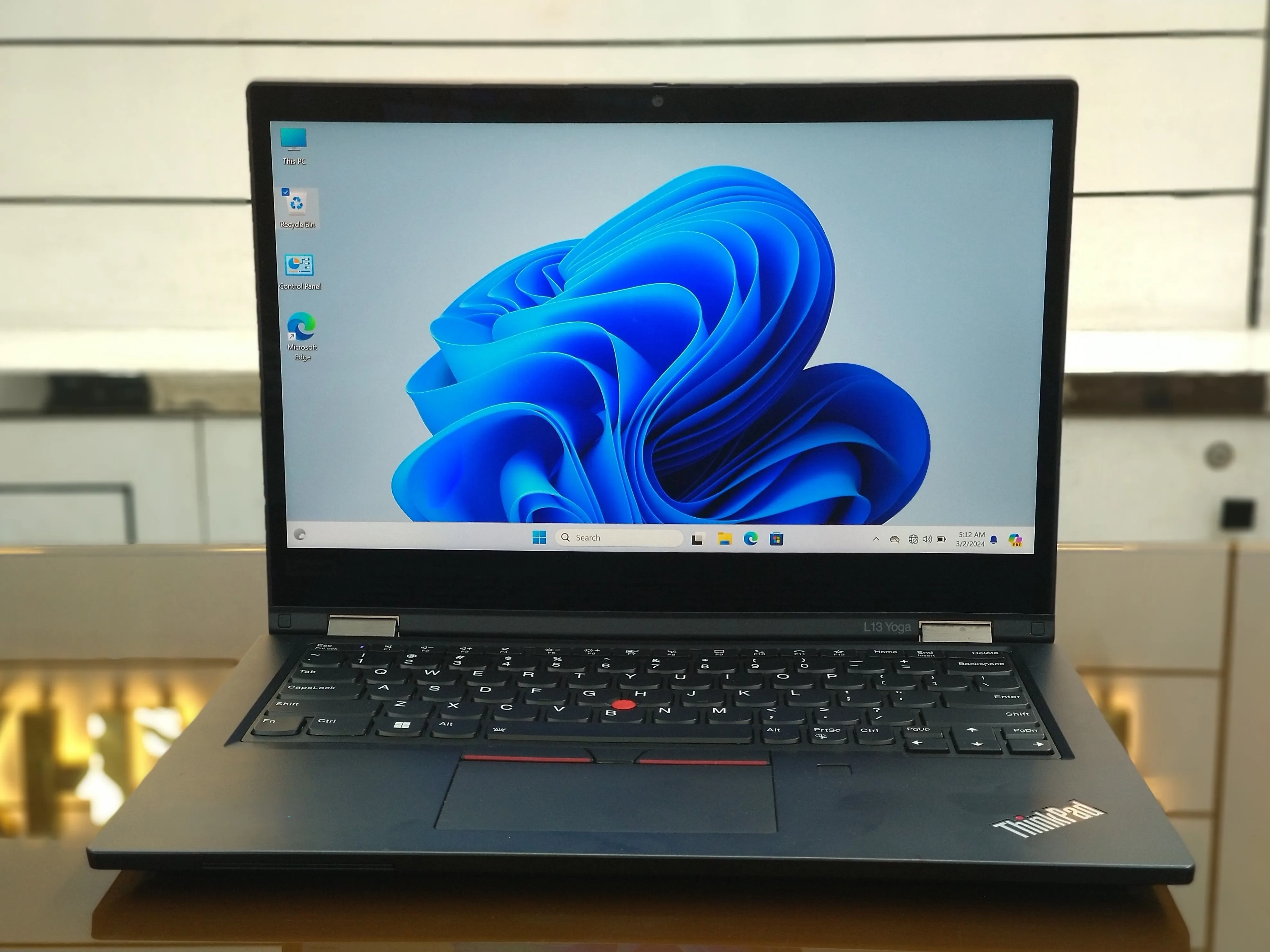 Lenovo ThinkPad L13 Yoga - Gen 3 Ryzen 7 Pro-5875U RAM 16GB 13.3" Display 2-in-1 Foldable TouchScreen Laptop