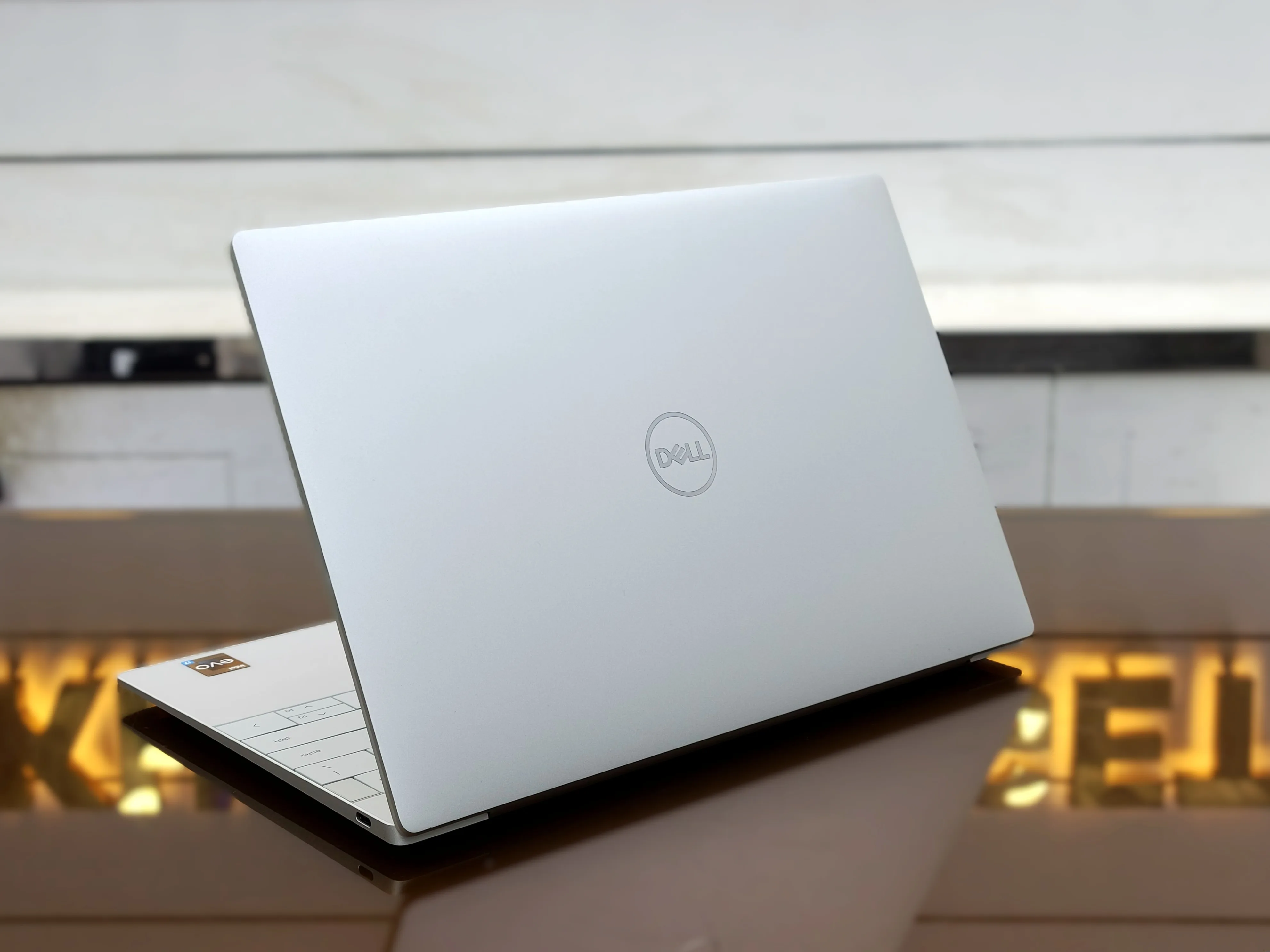 Dell XPS 13 Plus 9320 (Platinum Metal) Core i5-1240P 512GB SSD 16GB RAM 13.4"FHD+ Glass Display