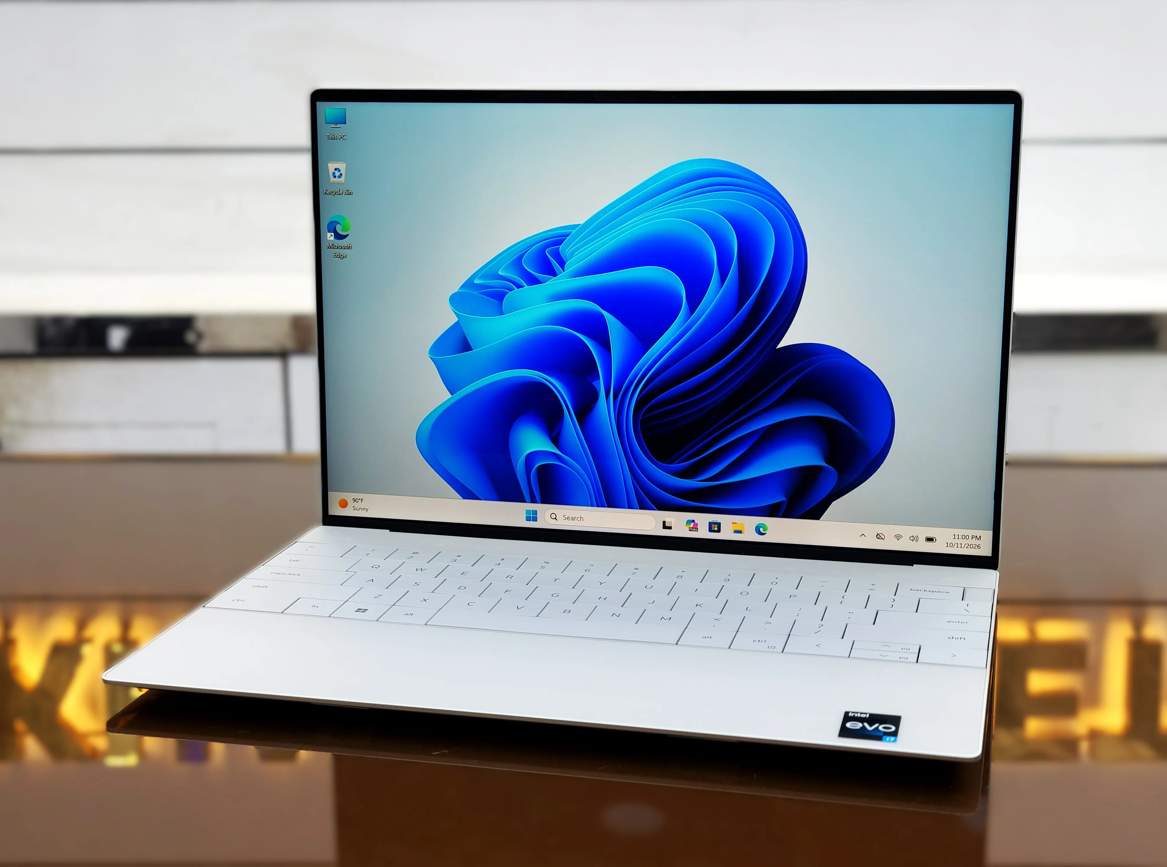 Dell XPS 13 Plus 9320 (Platinum Metal) Core i5-1240P 512GB SSD 16GB RAM 13.4" FHD+ Glass Touchscreen Display Laptop