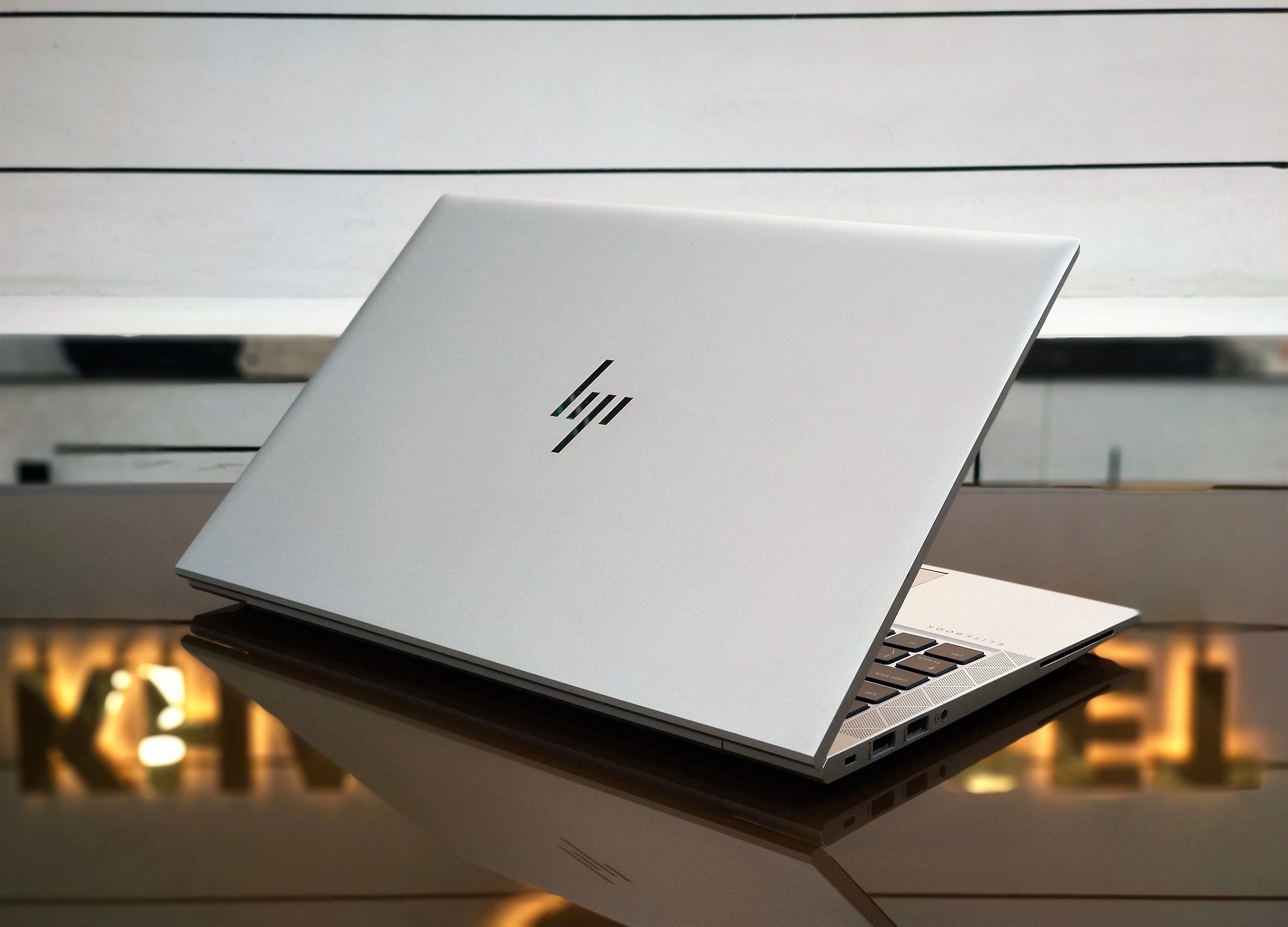 HP EliteBook 845 G7 Ryzen 7 Pro-4750U 512GB SSD 8GB RAM 14" FHD Display Laptop